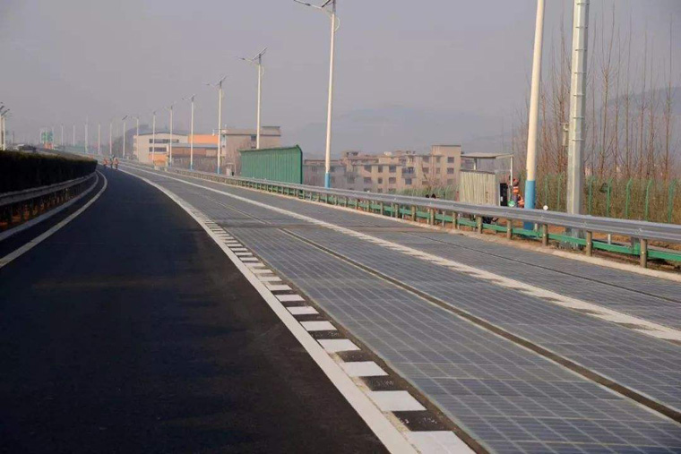 光伏高速公路原理，電動(dòng)汽車在光伏高速上怎樣充電