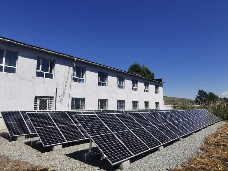 多晶硅鑄錠爐是用途是什么，什么叫多晶硅鑄錠切片