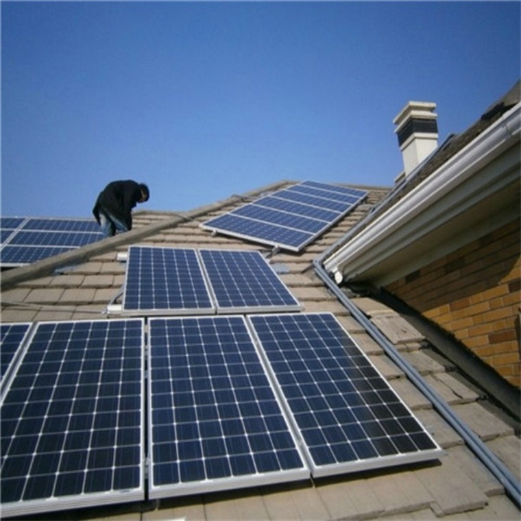 光伏組件在各種屋頂類(lèi)型上安裝有什么特點(diǎn)? 光伏組件在各種屋頂類(lèi)型上安裝有什么特點(diǎn)?